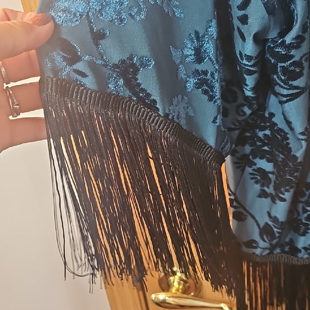 Gypsies & Moondust Blue and Black Floral Cape with Fringe - Picture 4 of 10